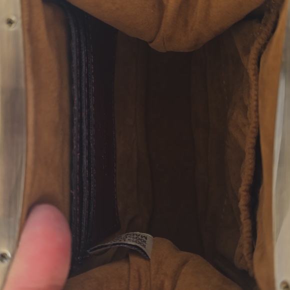 NWOT Patricia Nash Mini Laureana Crossbody Kisslock Bag with Charm - Picture 13 of 15